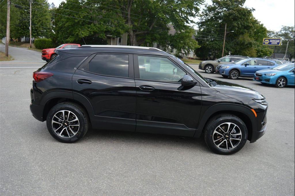 used 2024 Chevrolet TrailBlazer car, priced at $24,990