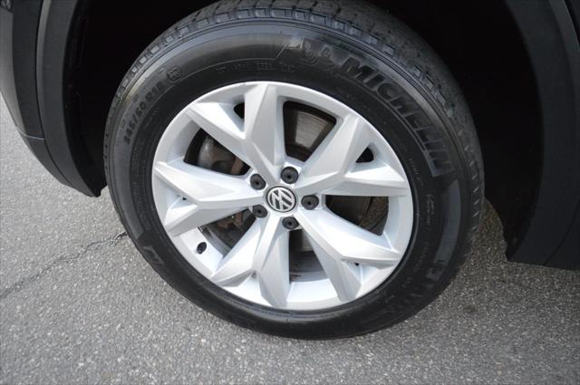 used 2018 Volkswagen Atlas car, priced at $17,990