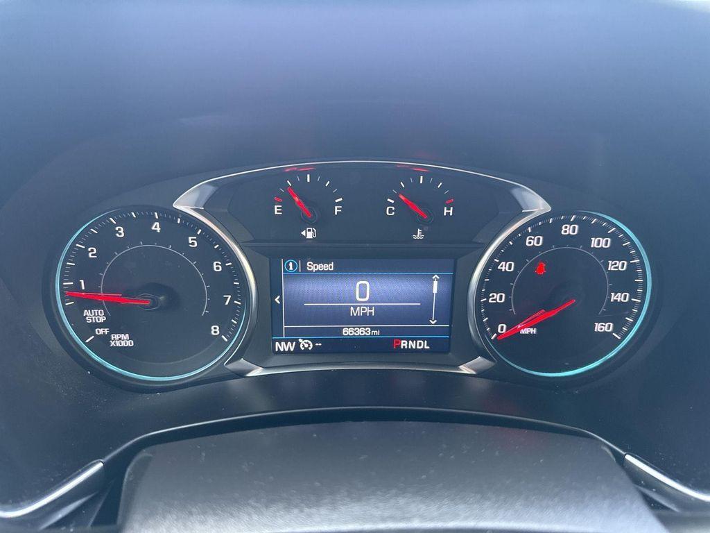 used 2023 Chevrolet Equinox car, priced at $19,990