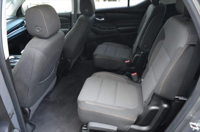 used 2018 Chevrolet Traverse car, priced at $15,990