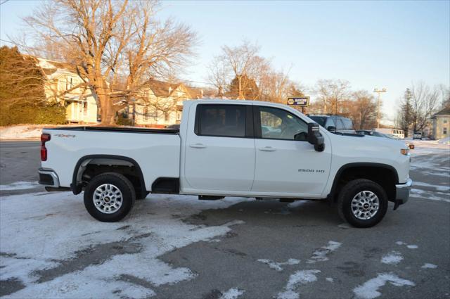 used 2022 Chevrolet Silverado 2500 car, priced at $38,990