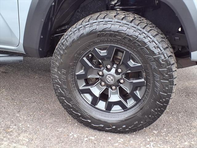 used 2018 Toyota Tacoma car, priced at $25,484