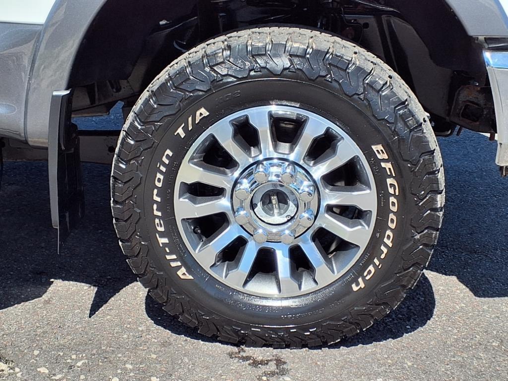 used 2022 Ford F-250 car, priced at $48,994