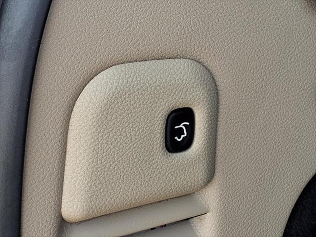used 2020 Jeep Grand Cherokee car, priced at $18,994