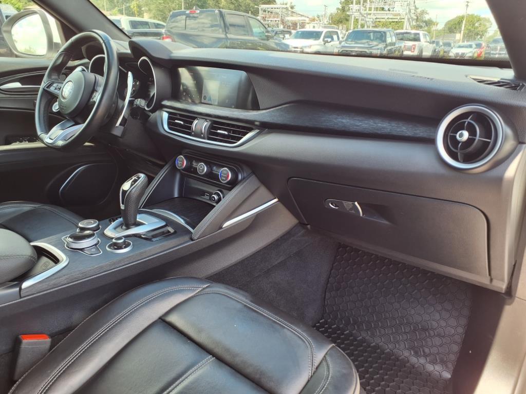 used 2022 Alfa Romeo Stelvio car, priced at $19,697