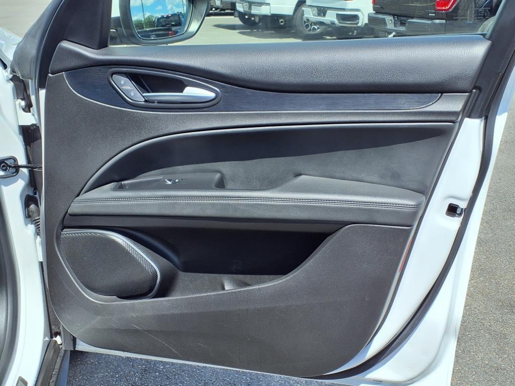 used 2022 Alfa Romeo Stelvio car, priced at $19,697