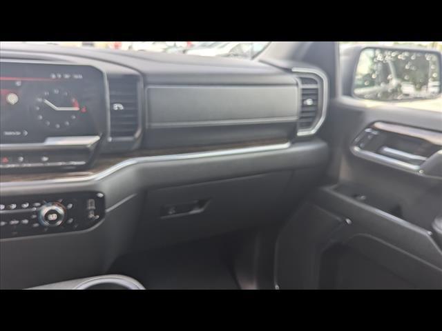 used 2023 GMC Sierra 1500 car, priced at $39,484