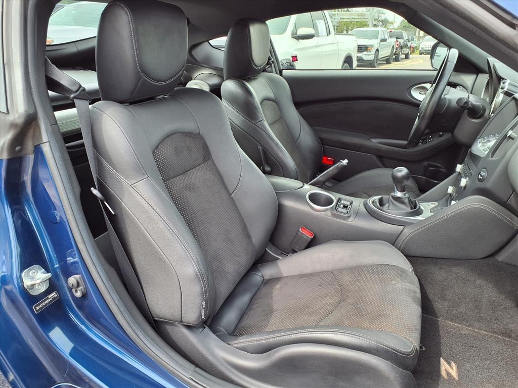 used 2019 Nissan 370Z car, priced at $25,000