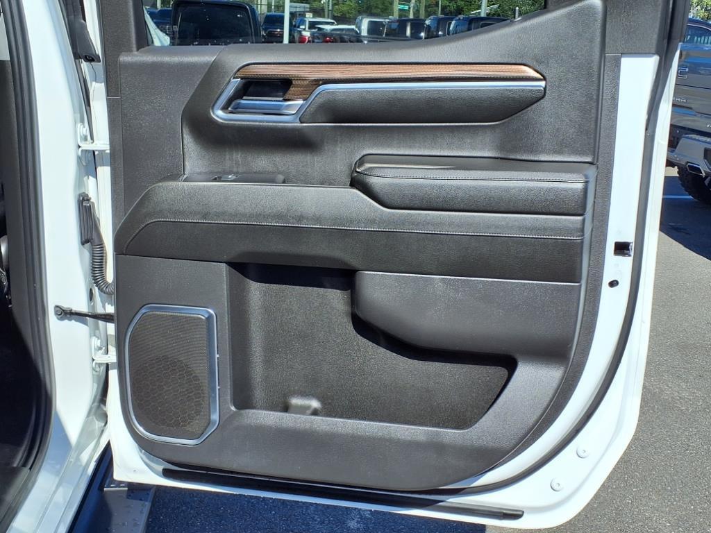 used 2024 Chevrolet Silverado 1500 car, priced at $41,497