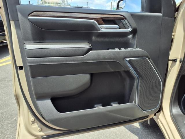 used 2023 GMC Sierra 1500 car, priced at $40,000