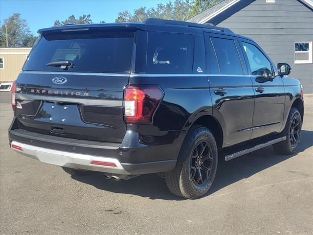 used 2022 Ford Expedition car, priced at $46,484