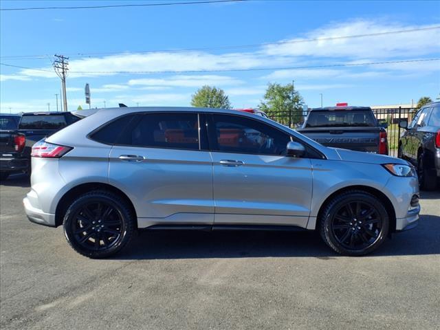 used 2022 Ford Edge car, priced at $25,484