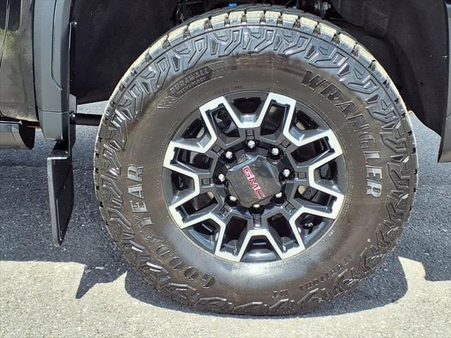 used 2024 GMC Sierra 2500 car, priced at $78,484
