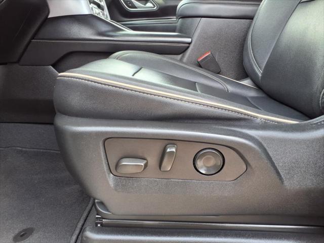 used 2023 GMC Yukon XL car, priced at $43,994
