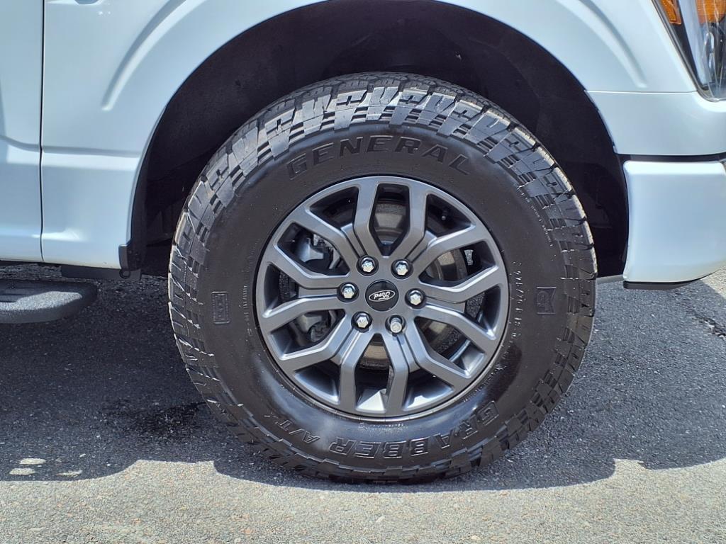 used 2022 Ford F-150 car, priced at $39,994