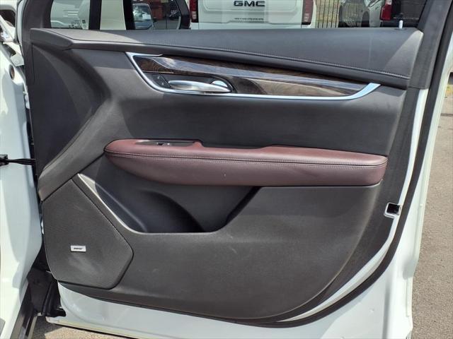 used 2021 Cadillac XT6 car, priced at $28,994