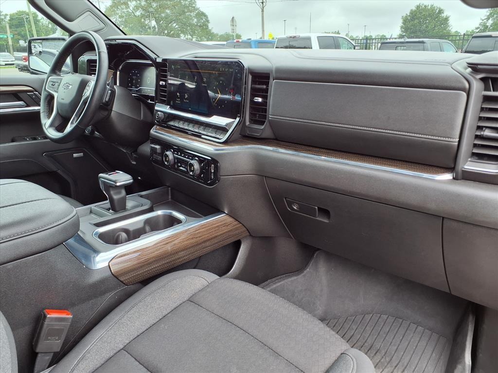 used 2024 Chevrolet Silverado 1500 car, priced at $43,994