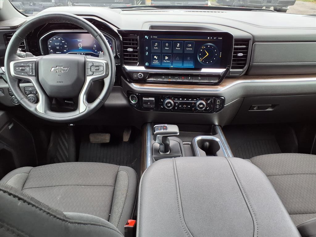 used 2024 Chevrolet Silverado 1500 car, priced at $43,994