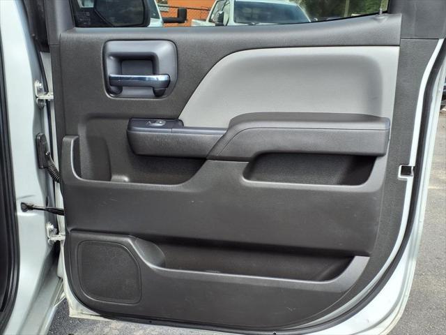 used 2018 Chevrolet Silverado 1500 car, priced at $22,994