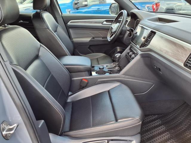 used 2022 Volkswagen Atlas Cross Sport car, priced at $25,000