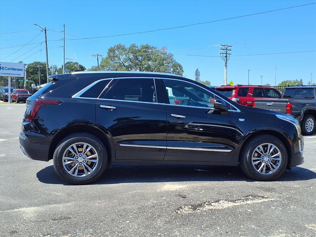 used 2021 Cadillac XT5 car, priced at $25,897