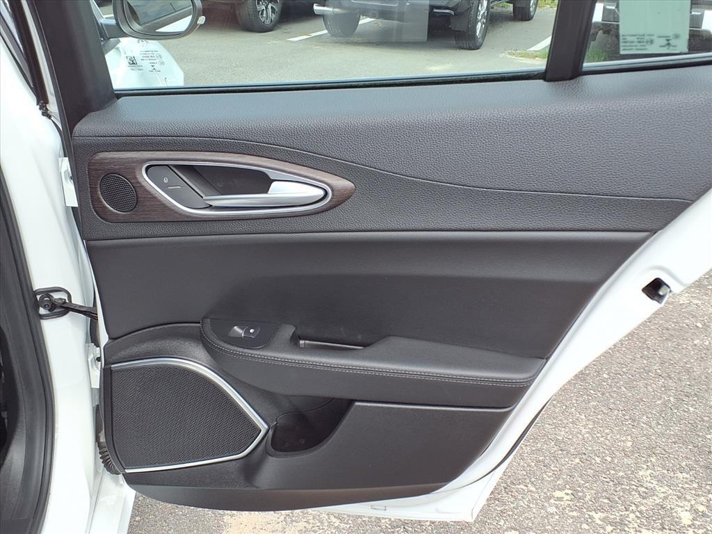 used 2022 Alfa Romeo Giulia car, priced at $23,497