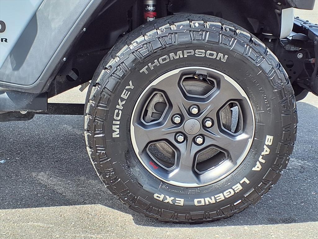 used 2021 Jeep Gladiator car, priced at $30,000