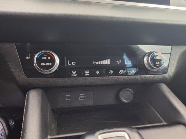 used 2023 Mitsubishi Outlander car, priced at $21,484