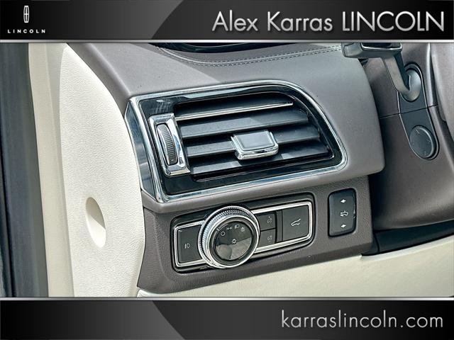 used 2021 Lincoln Navigator car, priced at $56,995
