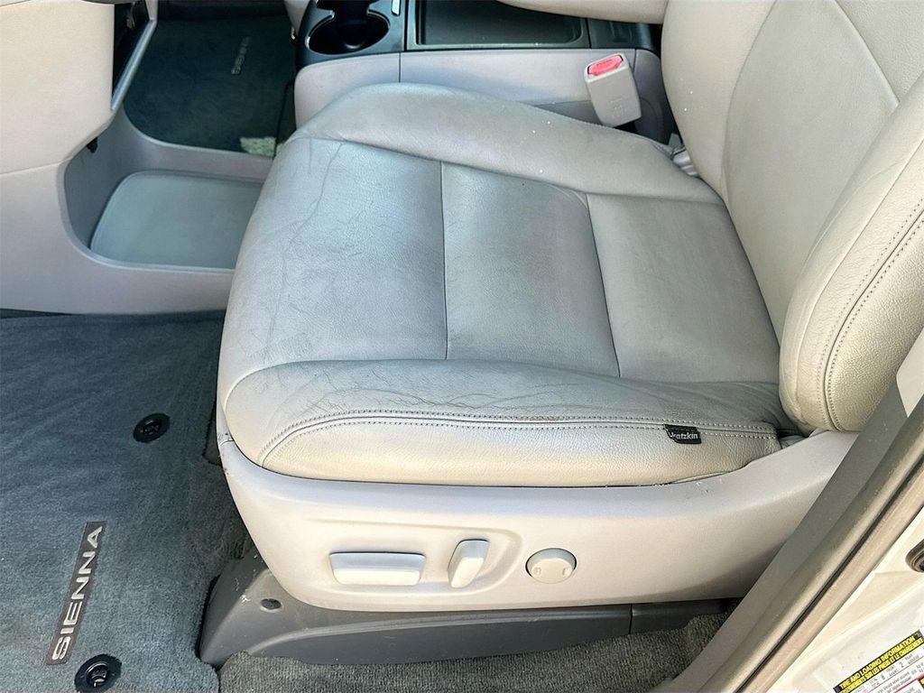 used 2017 Toyota Sienna car, priced at $18,967