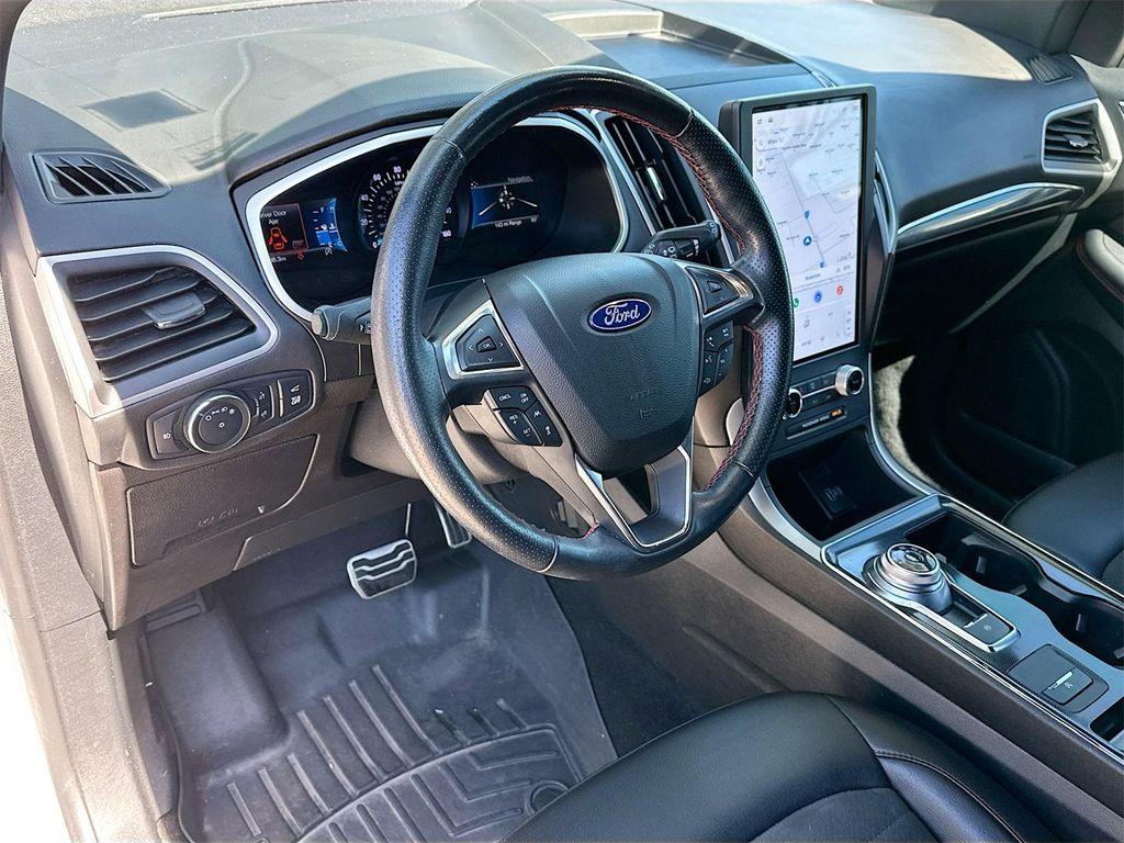 used 2021 Ford Edge car, priced at $22,969