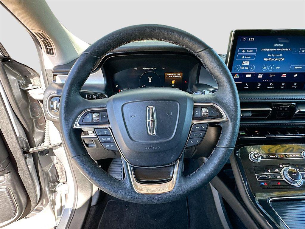 used 2022 Lincoln Nautilus car, priced at $29,496