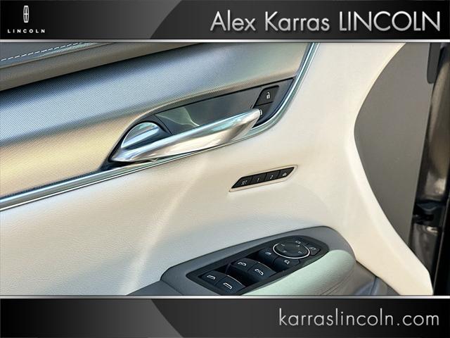 used 2017 Cadillac XT5 car, priced at $18,995