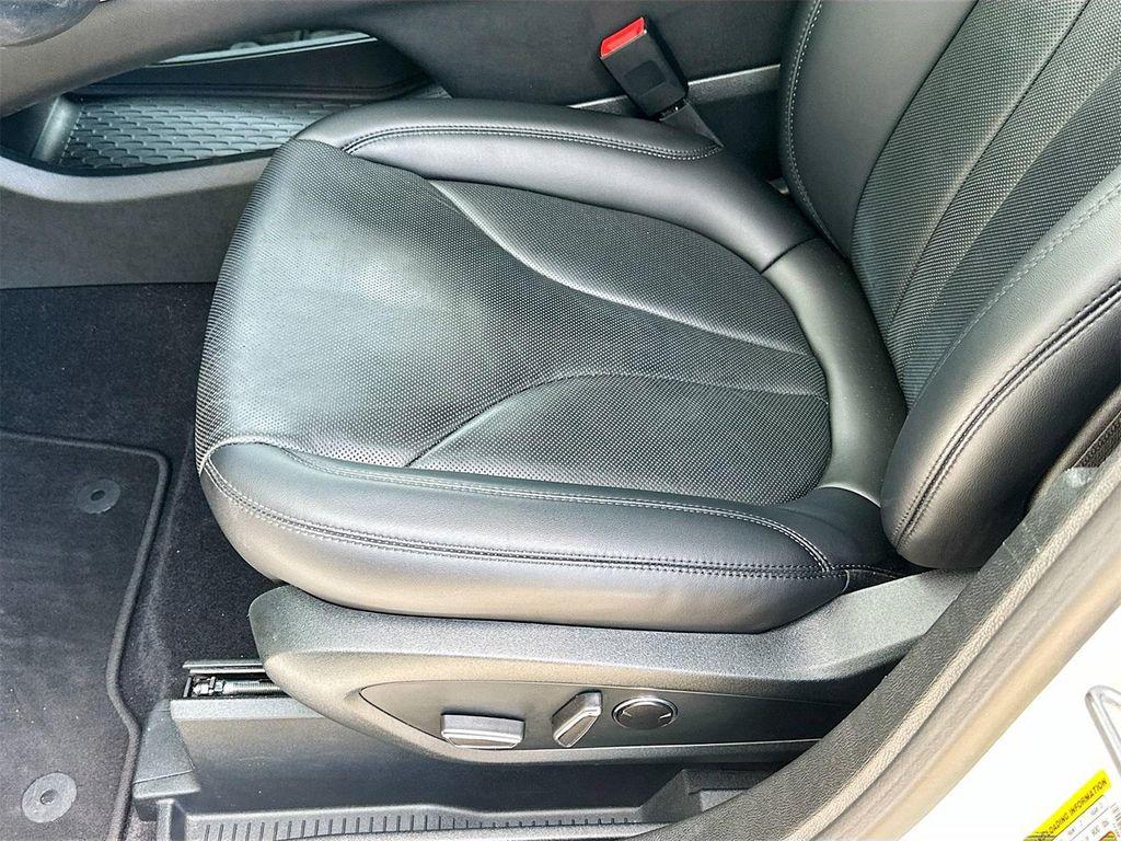 used 2022 Lincoln Nautilus car, priced at $34,969
