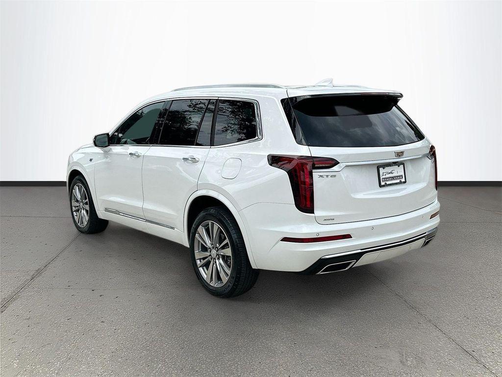 used 2023 Cadillac XT6 car, priced at $36,997