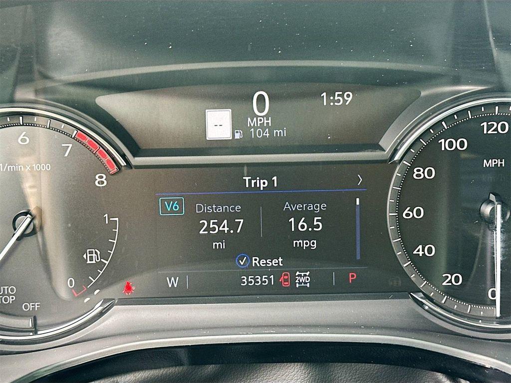 used 2023 Cadillac XT6 car, priced at $36,997