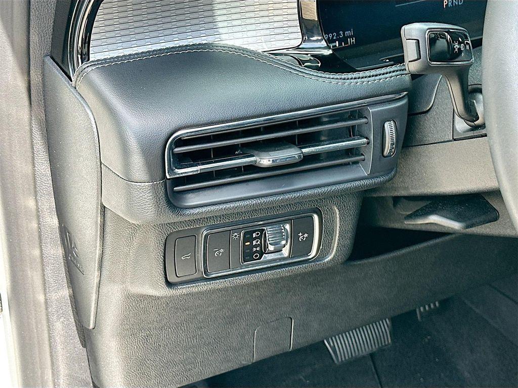 used 2023 Lincoln Corsair car, priced at $30,969