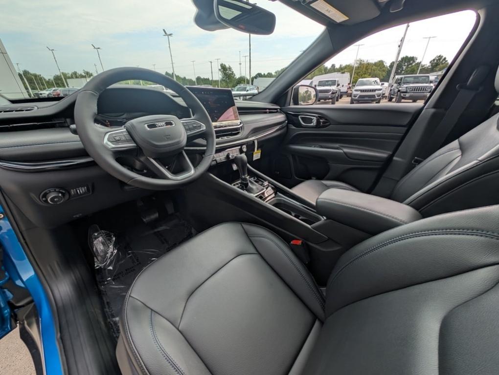 new 2025 Jeep Compass car, priced at $34,605