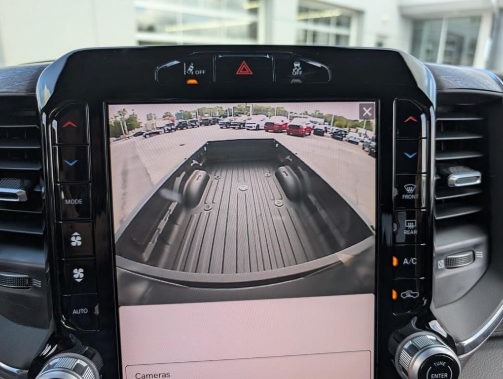 new 2025 Ram 3500 car, priced at $72,180