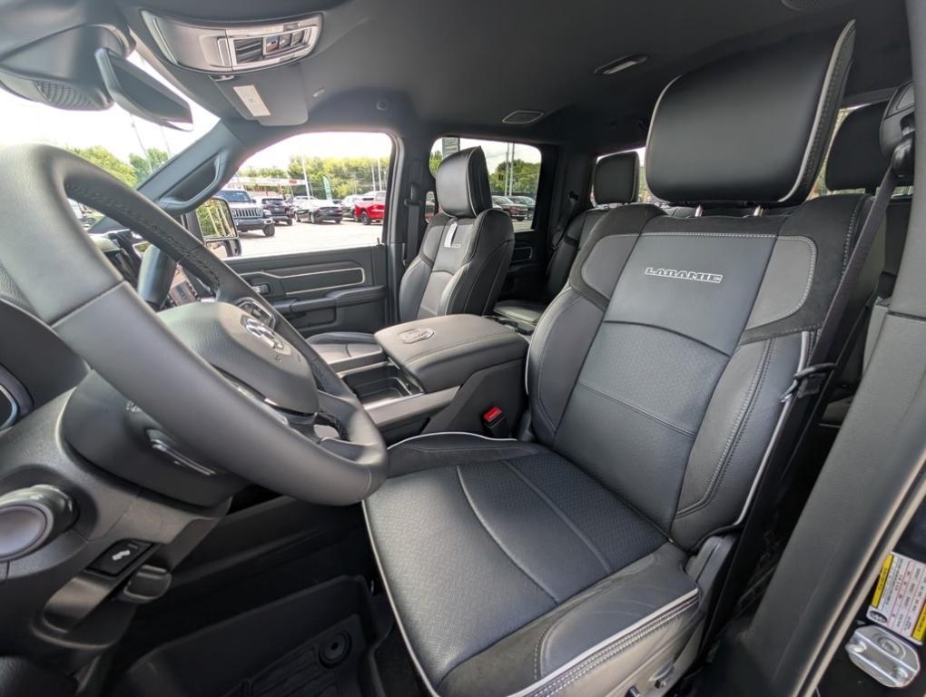 new 2025 Ram 3500 car, priced at $72,180