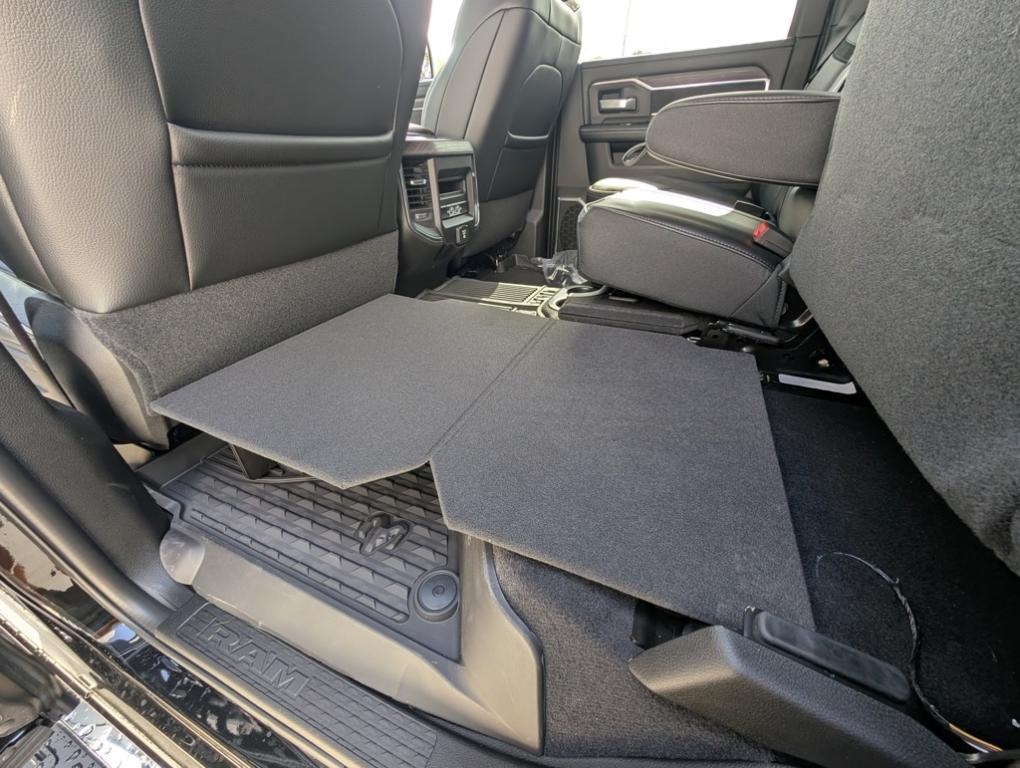 new 2025 Ram 3500 car, priced at $72,180