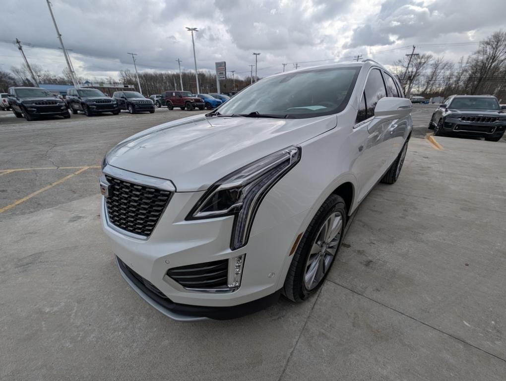 used 2023 Cadillac XT5 car, priced at $33,500