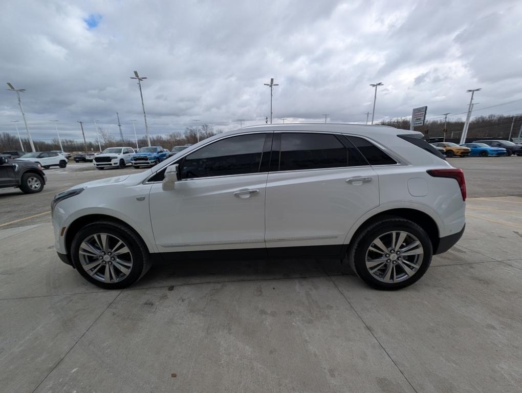 used 2023 Cadillac XT5 car, priced at $33,500