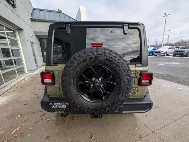 new 2025 Jeep Wrangler car, priced at $52,070