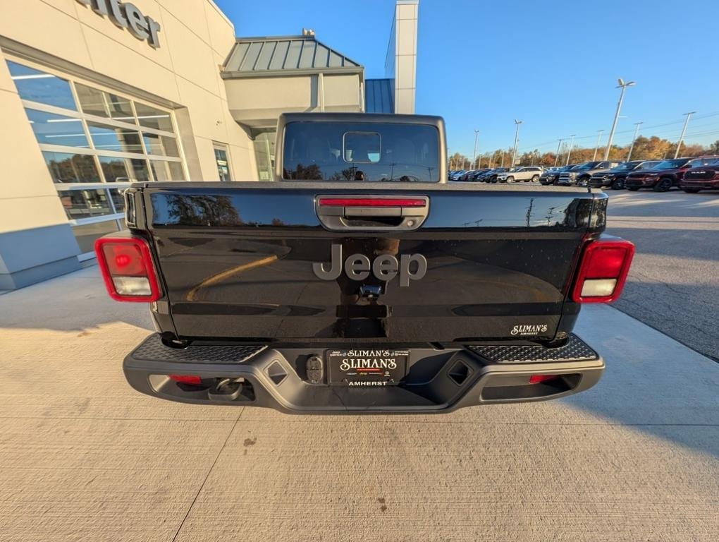 new 2026 Jeep Gladiator car, priced at $49,700