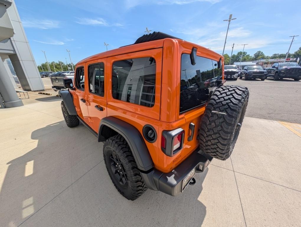 new 2025 Jeep Wrangler car, priced at $51,370