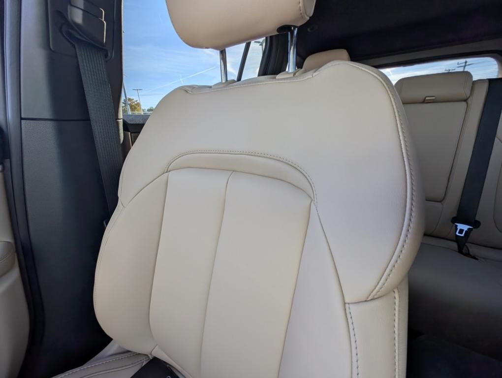 new 2025 Jeep Grand Cherokee car, priced at $47,165