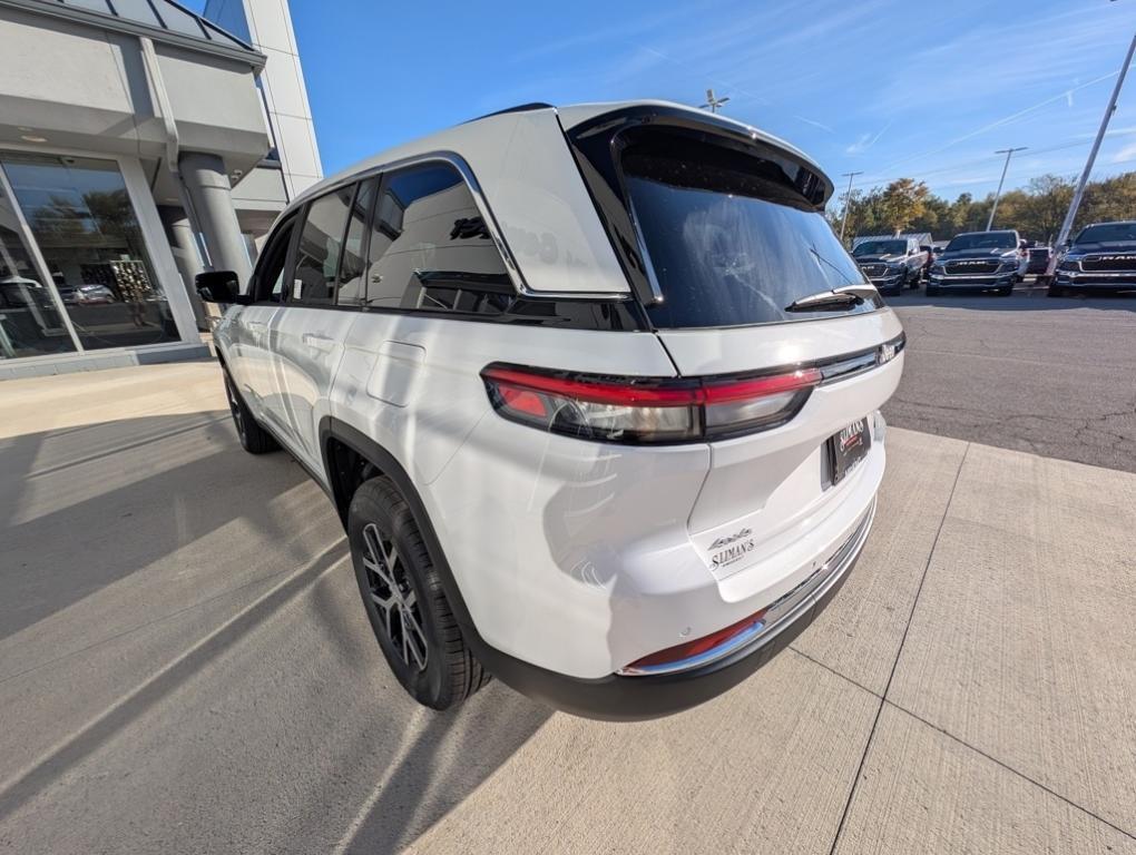new 2025 Jeep Grand Cherokee car, priced at $47,165