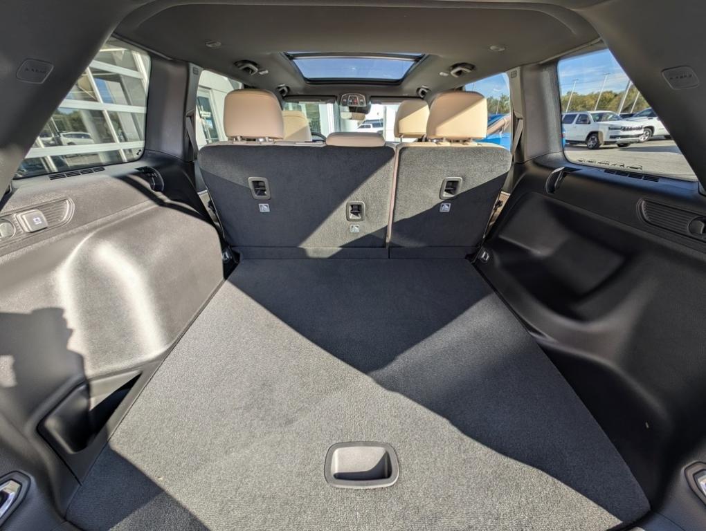 new 2025 Jeep Grand Cherokee car, priced at $47,165