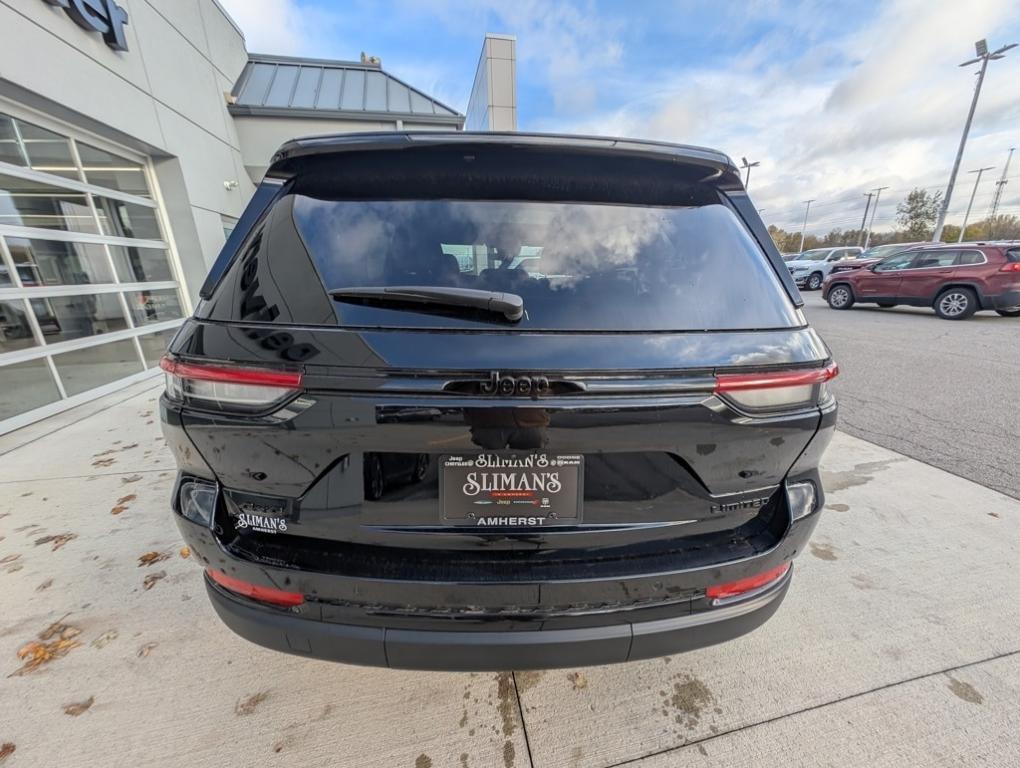 new 2025 Jeep Grand Cherokee car, priced at $50,485